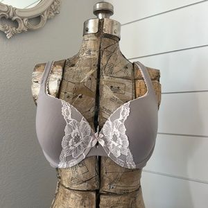 Victoria’s Secret Body By Victoria Perfect Shape Bra